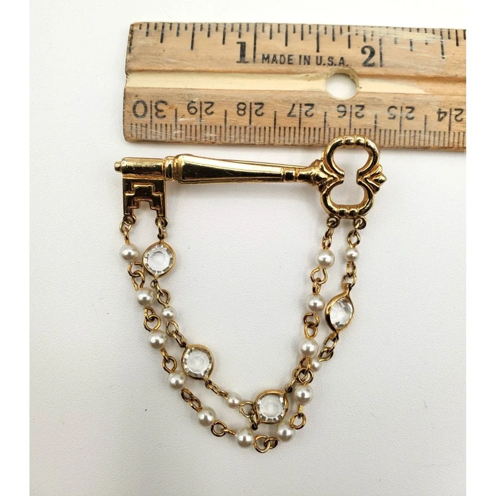 Vintage Key w 2 Rows of Dangling Faux Pearls & Crystals Brooch Pin Gold Tone